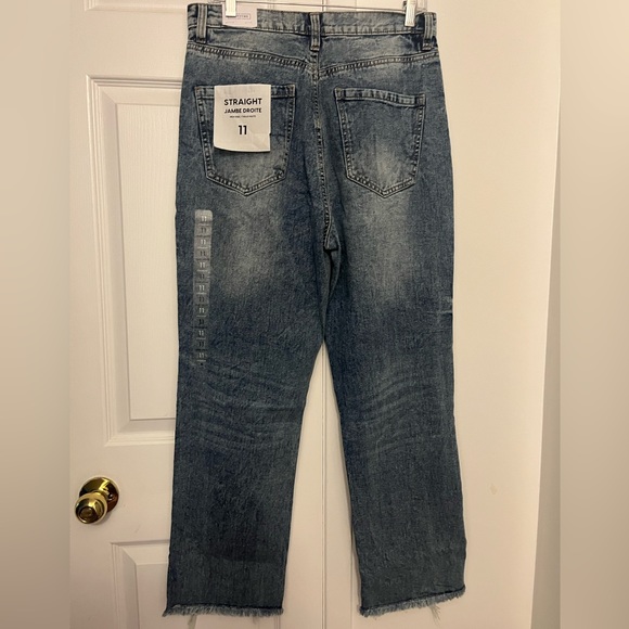 🆕 ARDENE High Rise Straight Leg Jeans - Size 11 - Picture 2 of 4